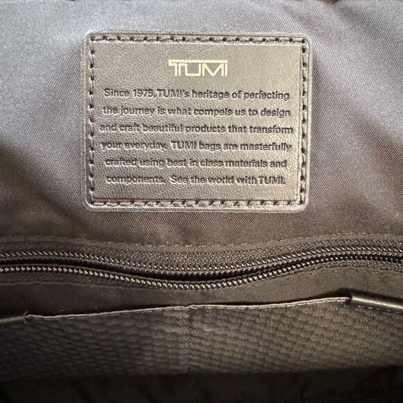 Tumi Grayson Three Way Brief (Charcoal) - Picture 8 of 10